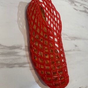 Vibrant Red Mesh Sandals for Stylish Comfort